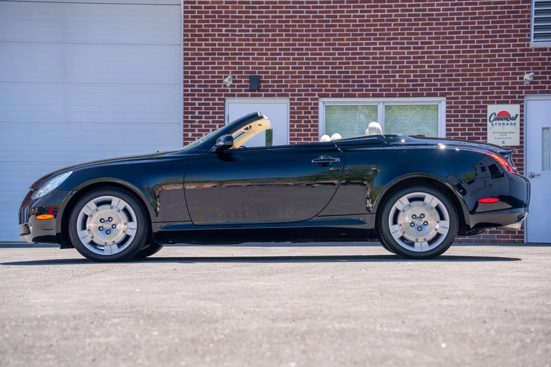 2005 Lexus SC430 - Image 16 of 31