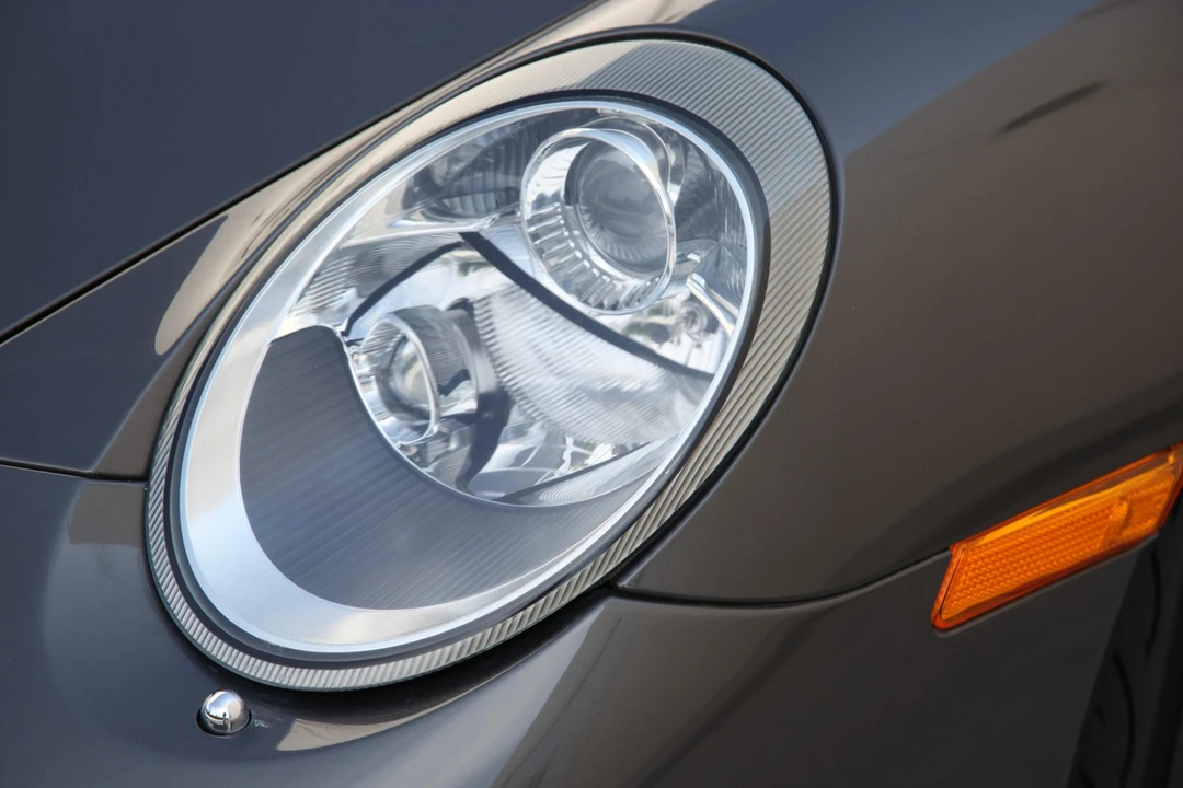 2005 Porsche 997 Carrera - Image 28 of 31