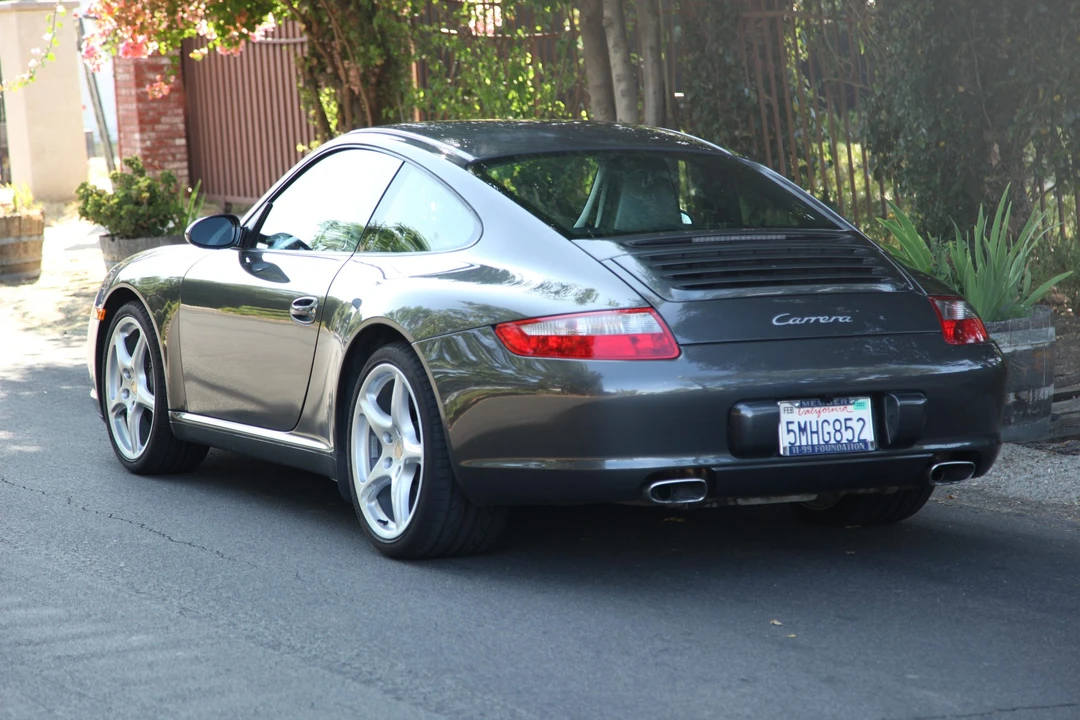 2005 Porsche 997 Carrera - Image 9 of 31
