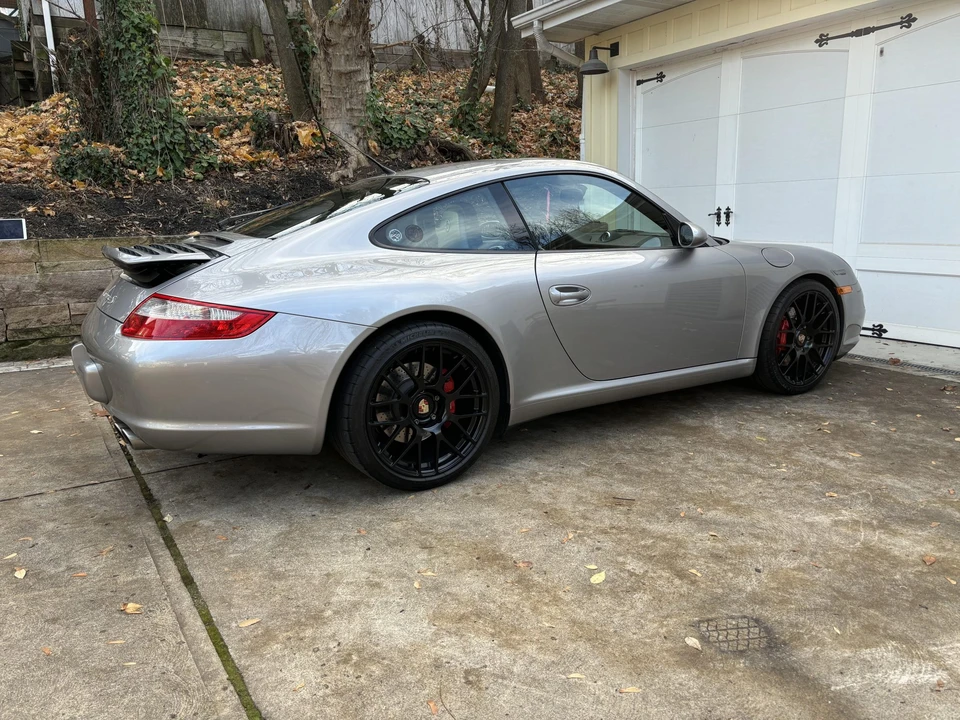 2005 Porsche 997 Carrera S - Image 22 of 31