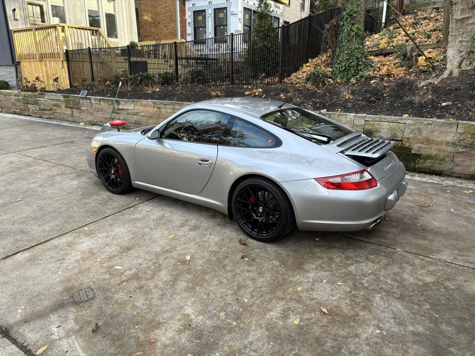 2005 Porsche 997 Carrera S - Image 10 of 31