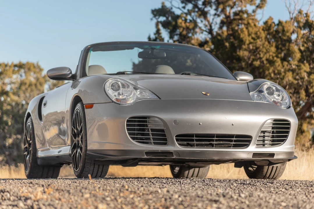 2005 Porsche 996 Turbo - Image 9 of 31