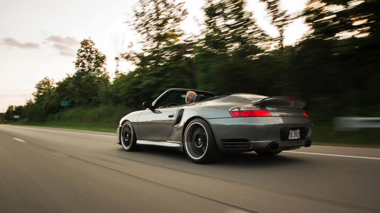 2005 Porsche 996 Turbo - Image 5 of 31