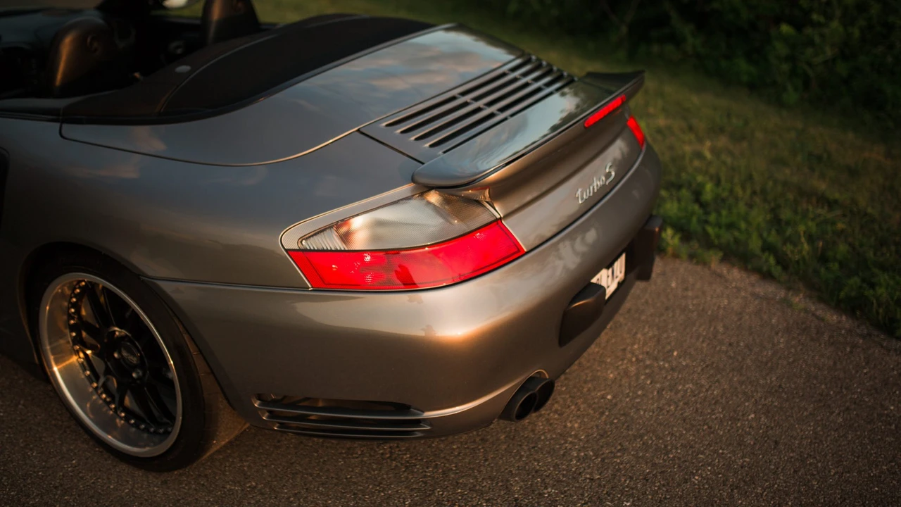 2005 Porsche 996 Turbo - Image 29 of 31