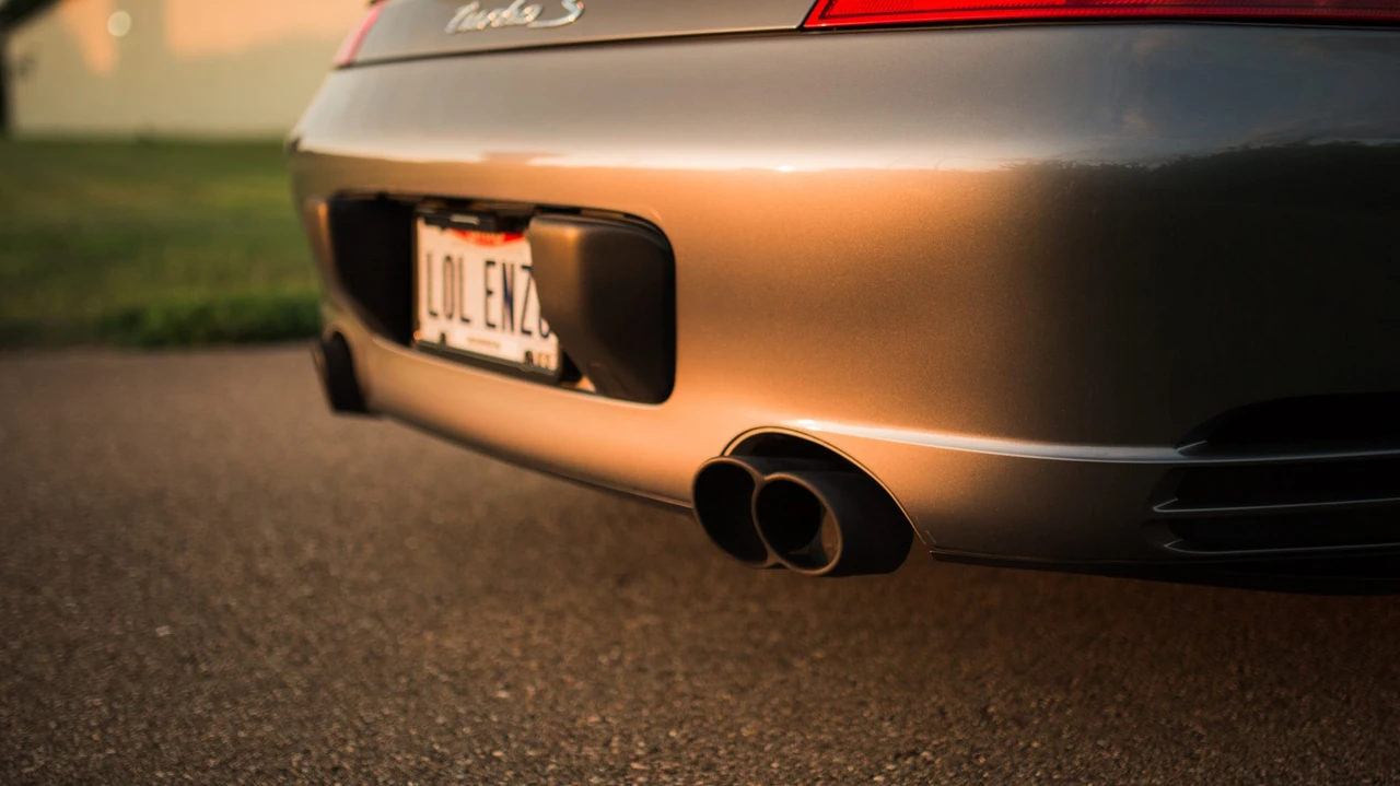 2005 Porsche 996 Turbo - Image 30 of 31
