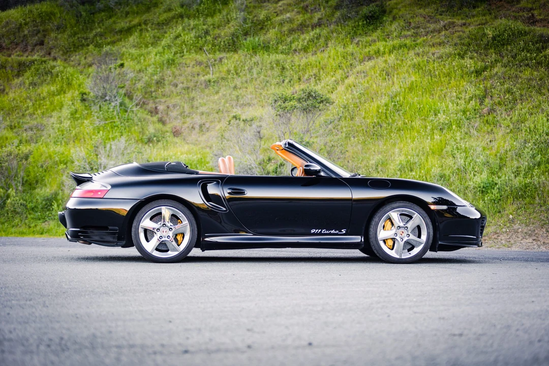 2005 Porsche 996 Turbo - Image 13 of 31
