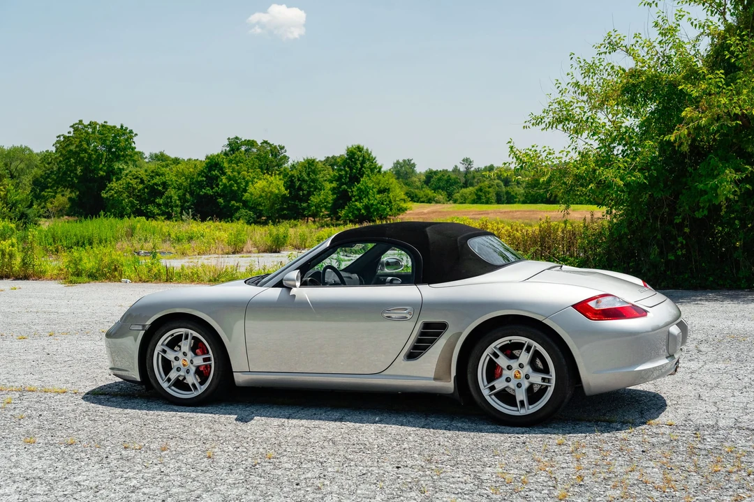 2005 Porsche 987 Boxster S - Image 13 of 31