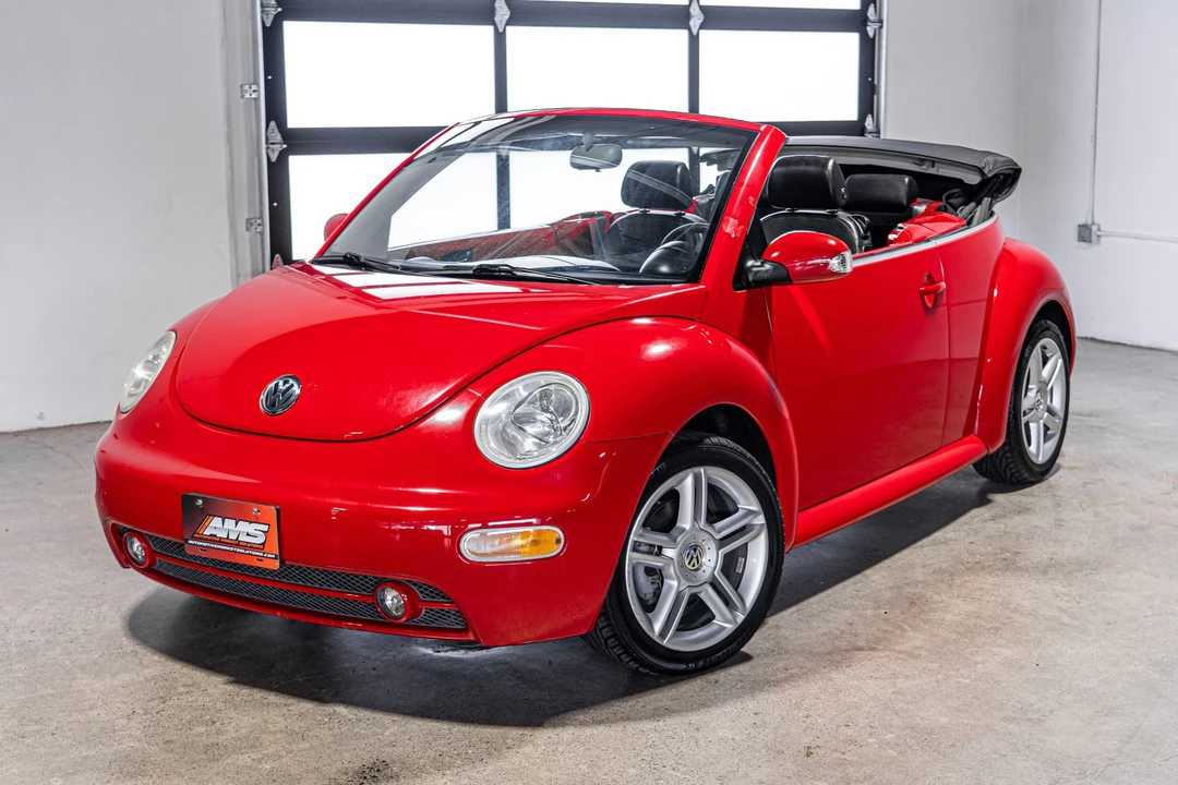2005 Volkswagen New Beetle - Image 5 of 31