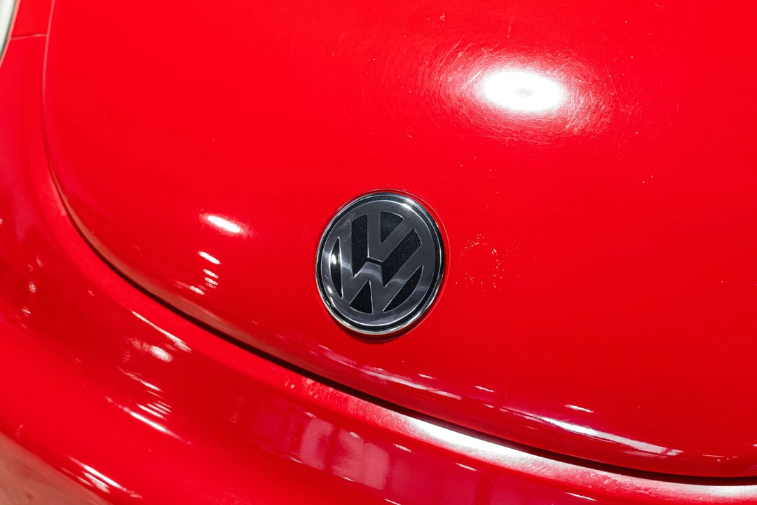 2005 Volkswagen New Beetle - Image 30 of 31
