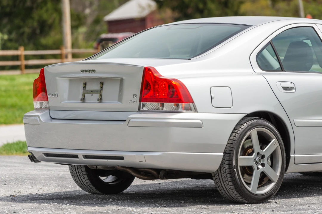2005 Volvo S60 R 1st Gen - Image 26 of 31