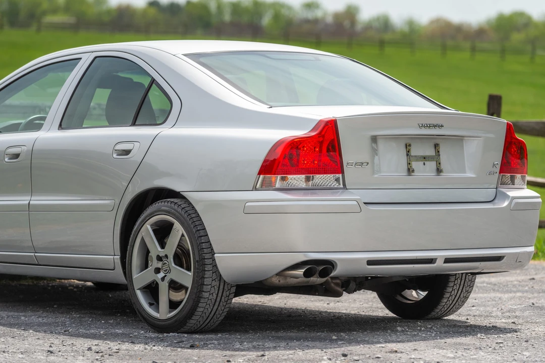 2005 Volvo S60 R 1st Gen - Image 25 of 31