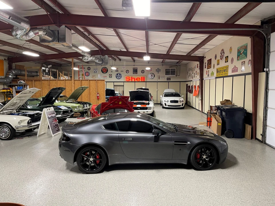 2006 Aston Martin V8 Vantage (2006-2017) - Image 31 of 31