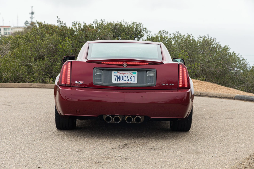2006 Cadillac XLR-V - Image 15 of 31