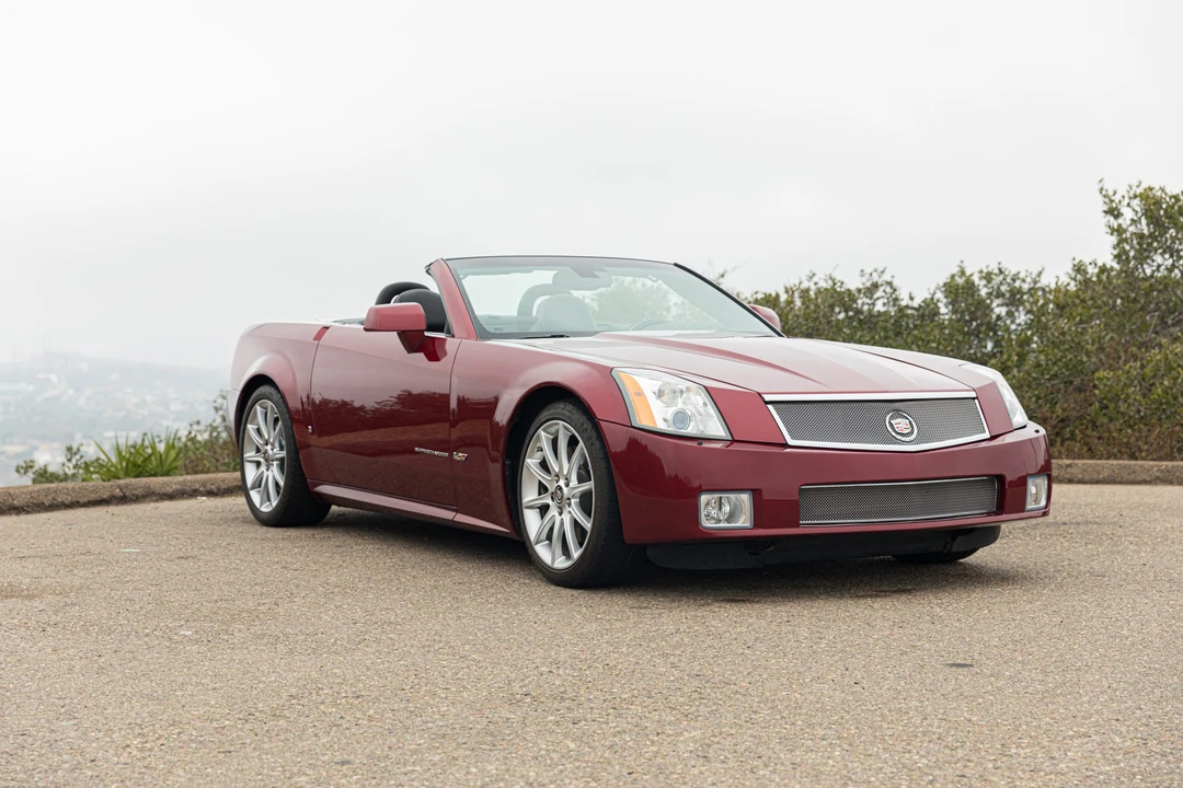 2006 Cadillac XLR-V - Image 31 of 31