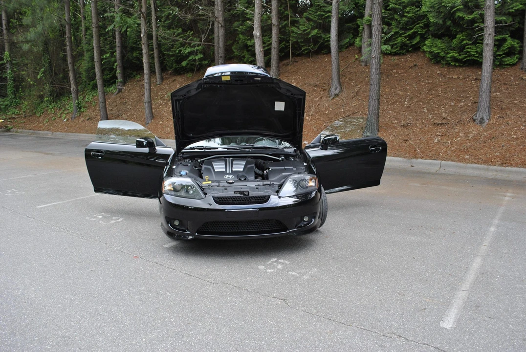 2006 Hyundai Tiburon - Image 29 of 31