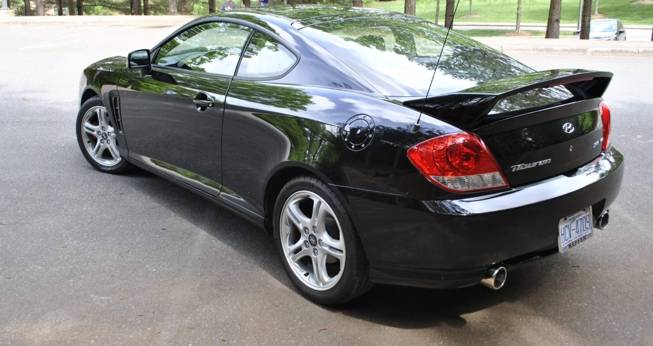 2006 Hyundai Tiburon - Image 17 of 31