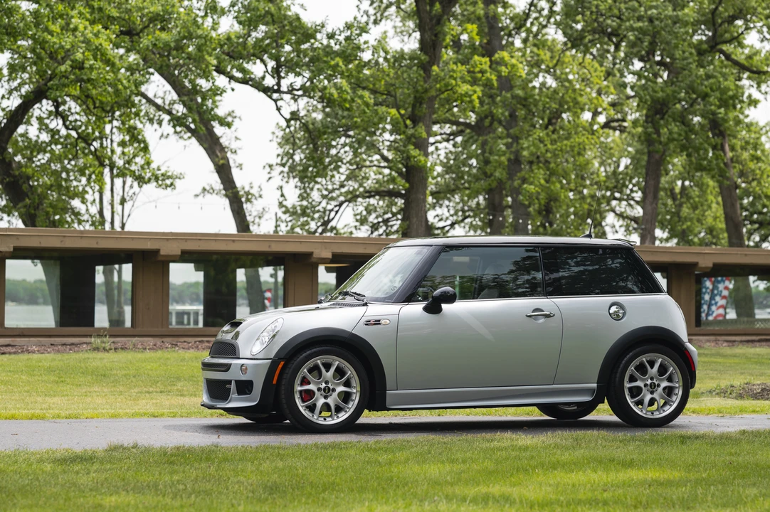2006 Mini Mini John Cooper Works 1st Gen - Image 17 of 31