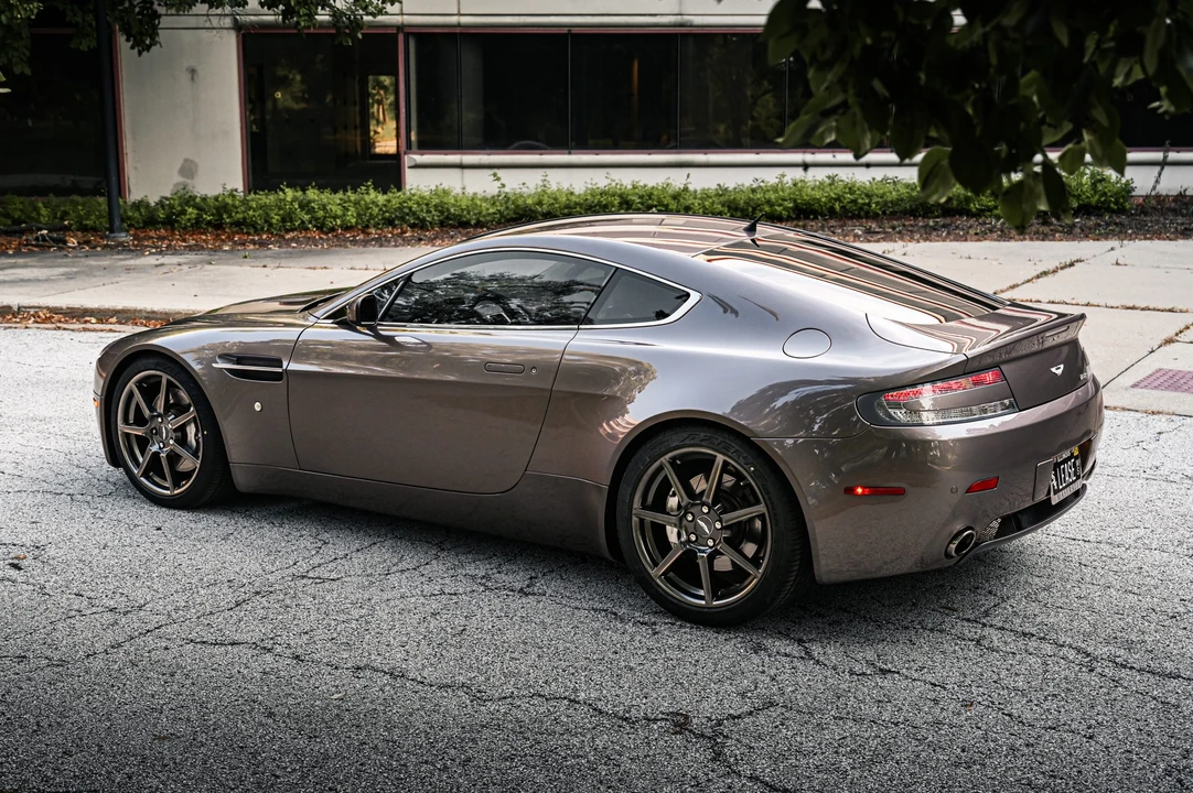 2007 Aston Martin V8 Vantage (2006-2017) - Image 28 of 31