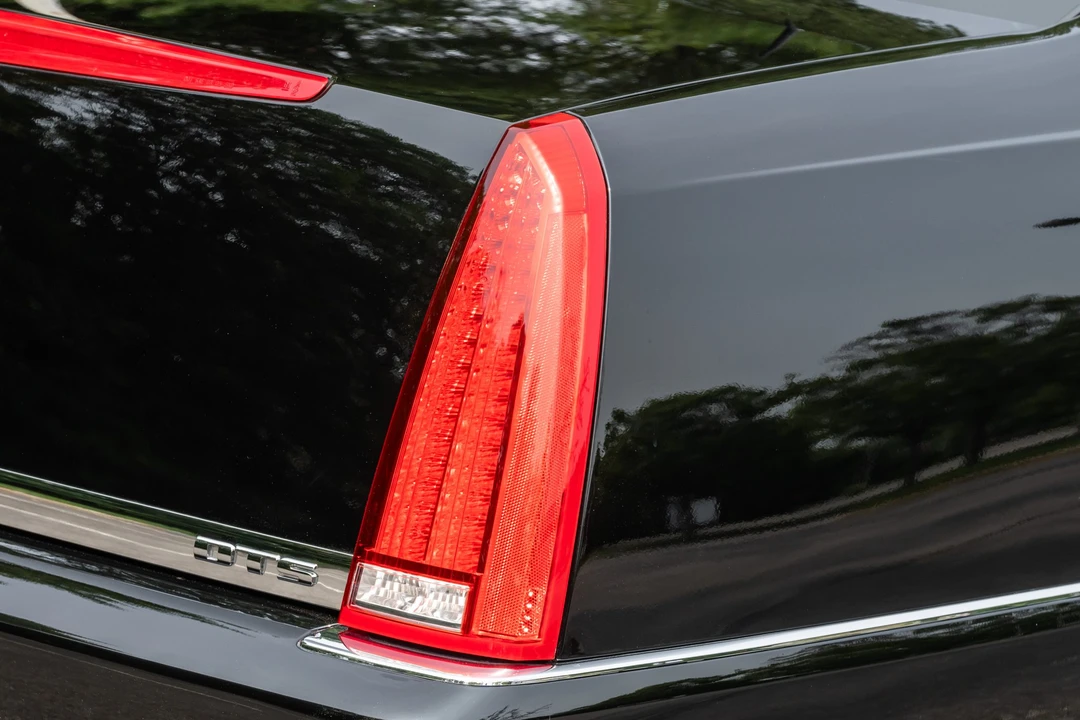 2007 Cadillac DTS - Image 17 of 31