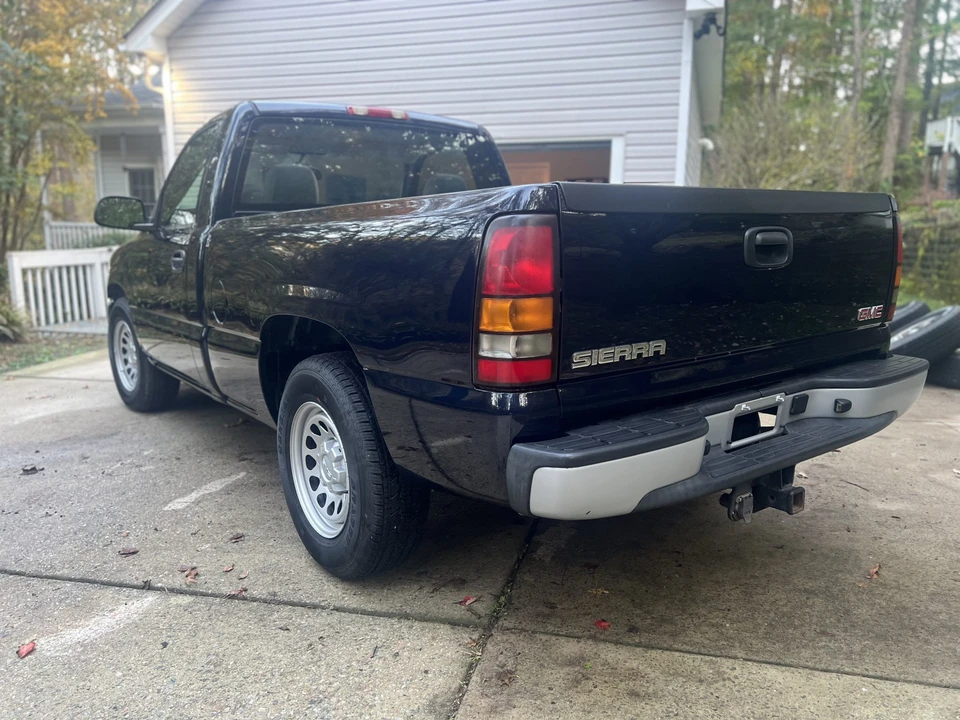 2007 GMC Sierra 2nd Gen - Image 13 of 31