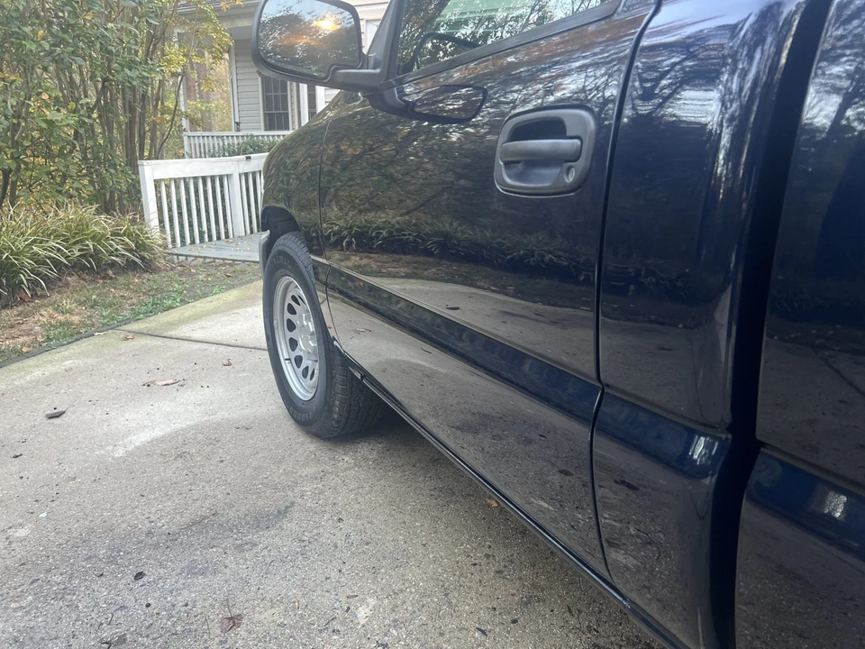 2007 GMC Sierra 2nd Gen - Image 24 of 31