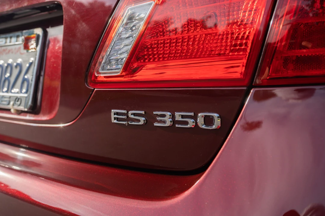 2007 Lexus ES 5th Gen - Image 13 of 31