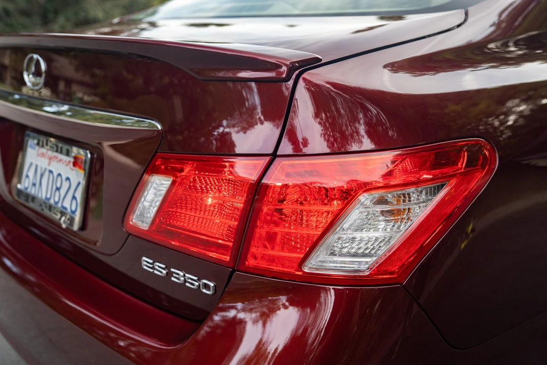 2007 Lexus ES 5th Gen - Image 25 of 31