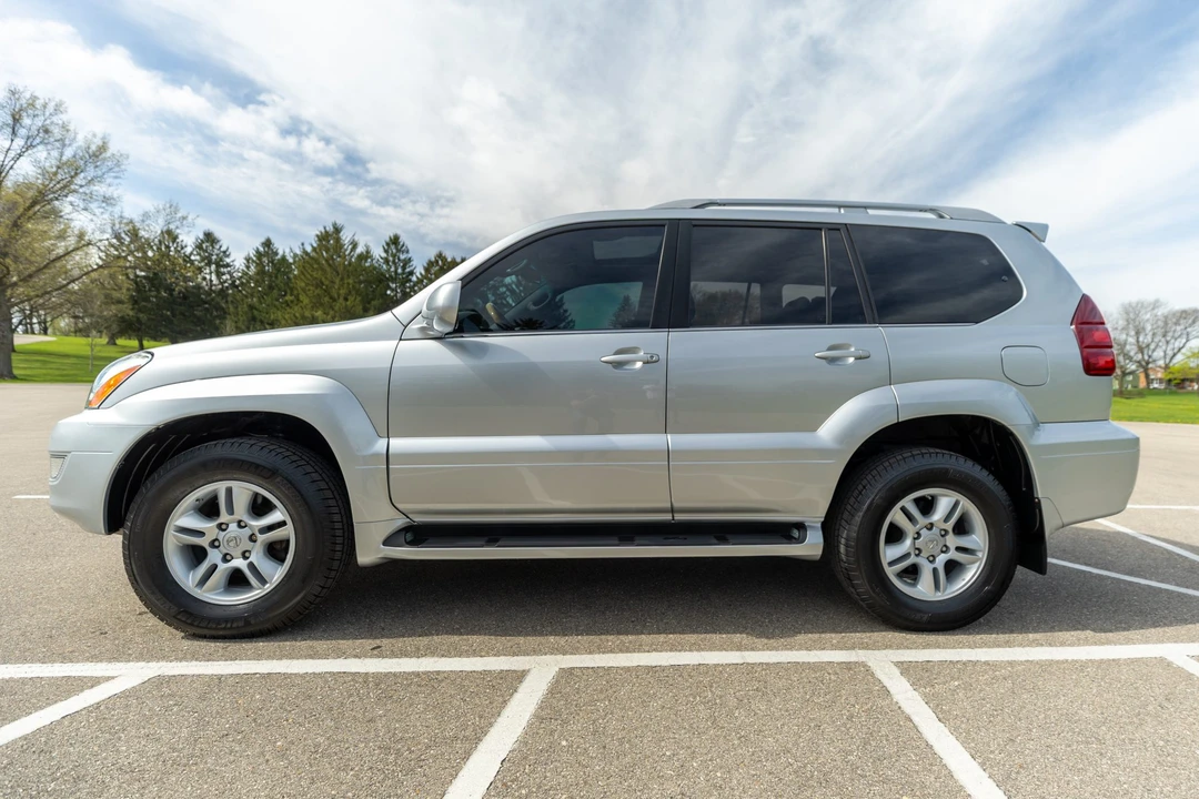 2007 Lexus GX 1st Gen - Image 7 of 31