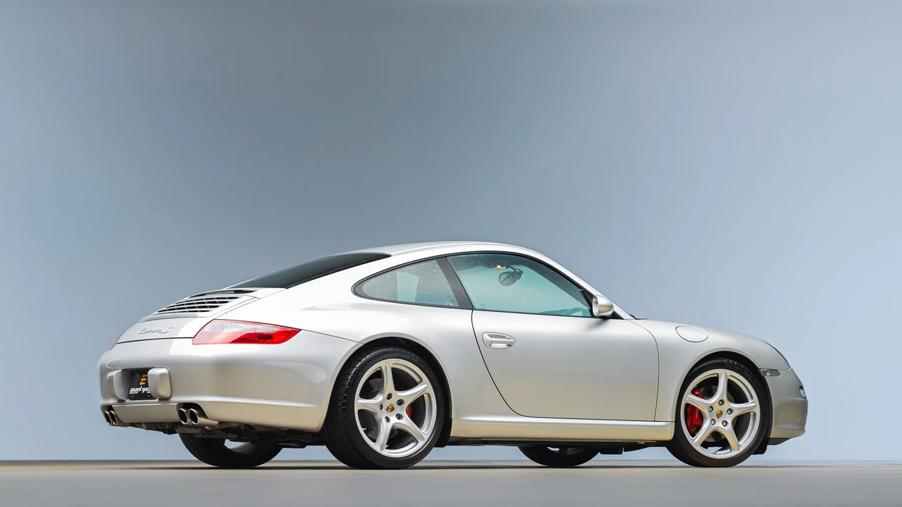 2007 Porsche 997 Carrera S - Image 25 of 31