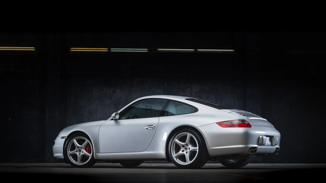 2007 Porsche 997 Carrera S - Image 12 of 31