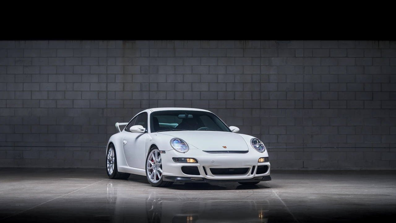 2007 Porsche 997 GT3 - Image 24 of 31