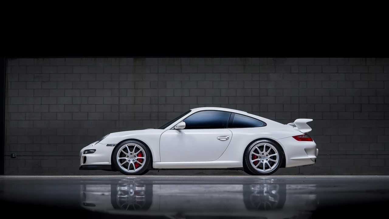 2007 Porsche 997 GT3 - Image 15 of 31