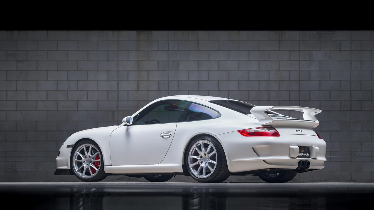 2007 Porsche 997 GT3 - Image 16 of 31
