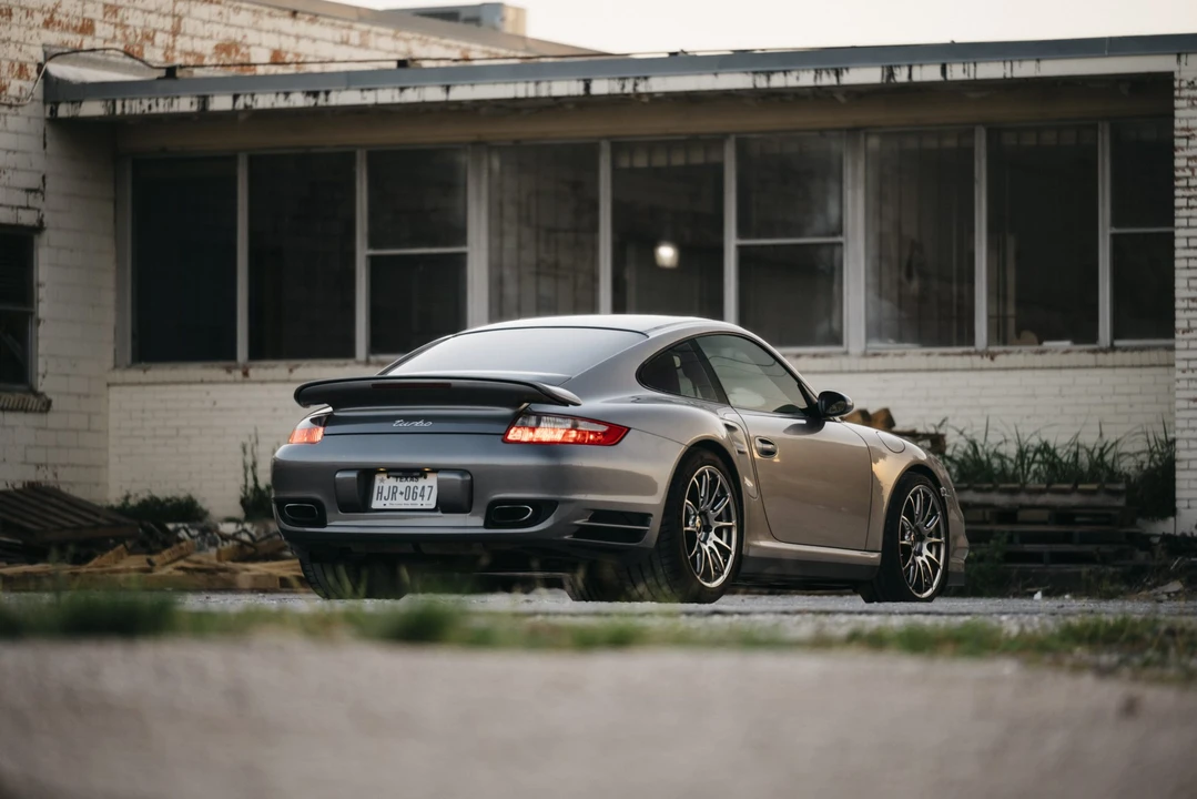 2007 Porsche 997 Turbo - Image 16 of 31