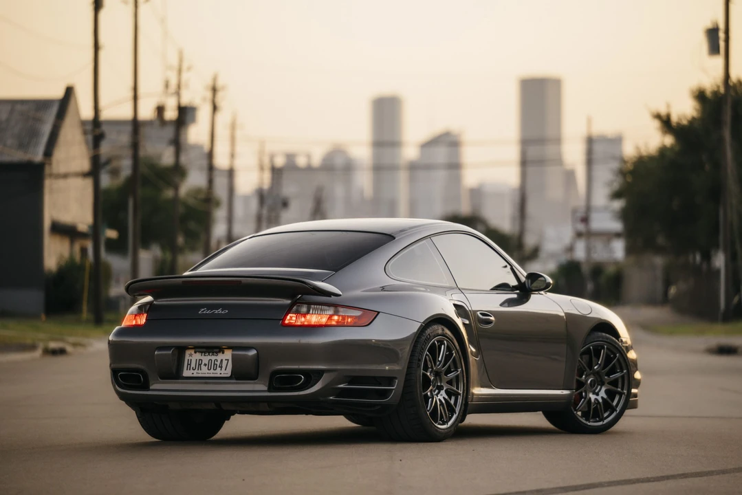 2007 Porsche 997 Turbo - Image 15 of 31