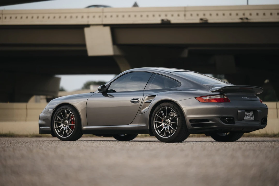 2007 Porsche 997 Turbo - Image 7 of 31