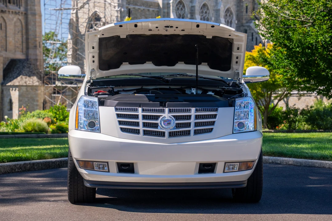 2008 Cadillac Escalade & EXT 3rd Gen - Image 14 of 31