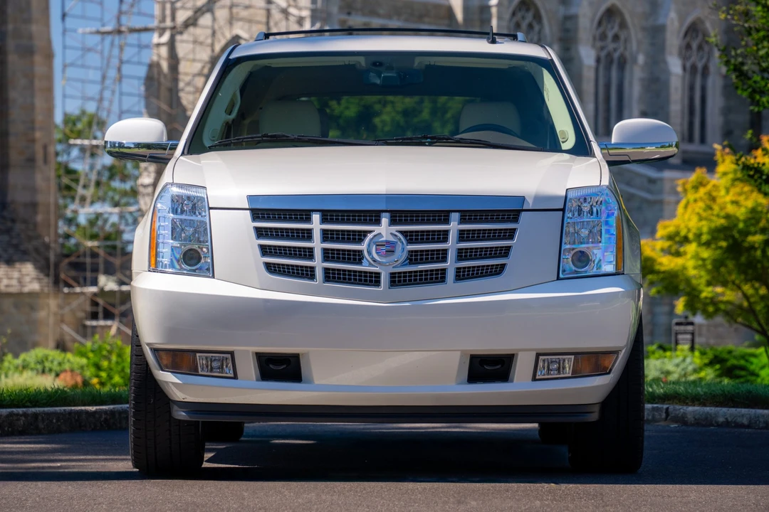 2008 Cadillac Escalade & EXT 3rd Gen - Image 6 of 31