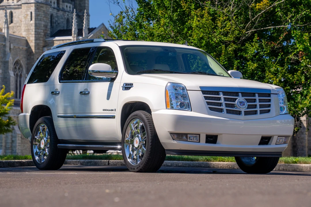 2008 Cadillac Escalade & EXT 3rd Gen - Image 7 of 31