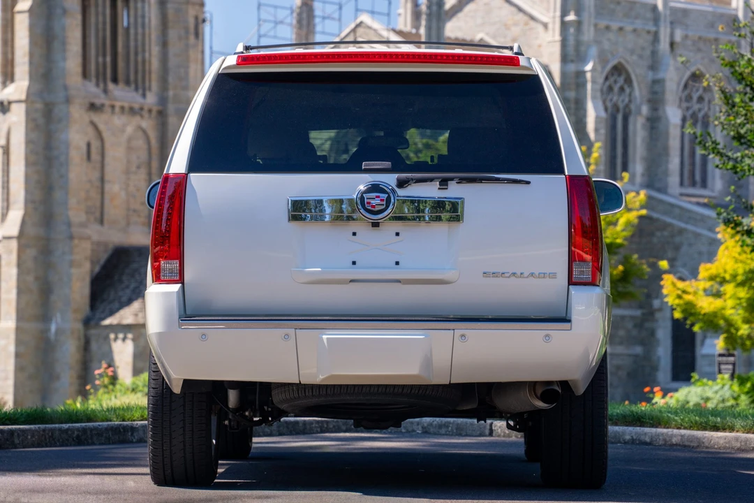 2008 Cadillac Escalade & EXT 3rd Gen - Image 12 of 31