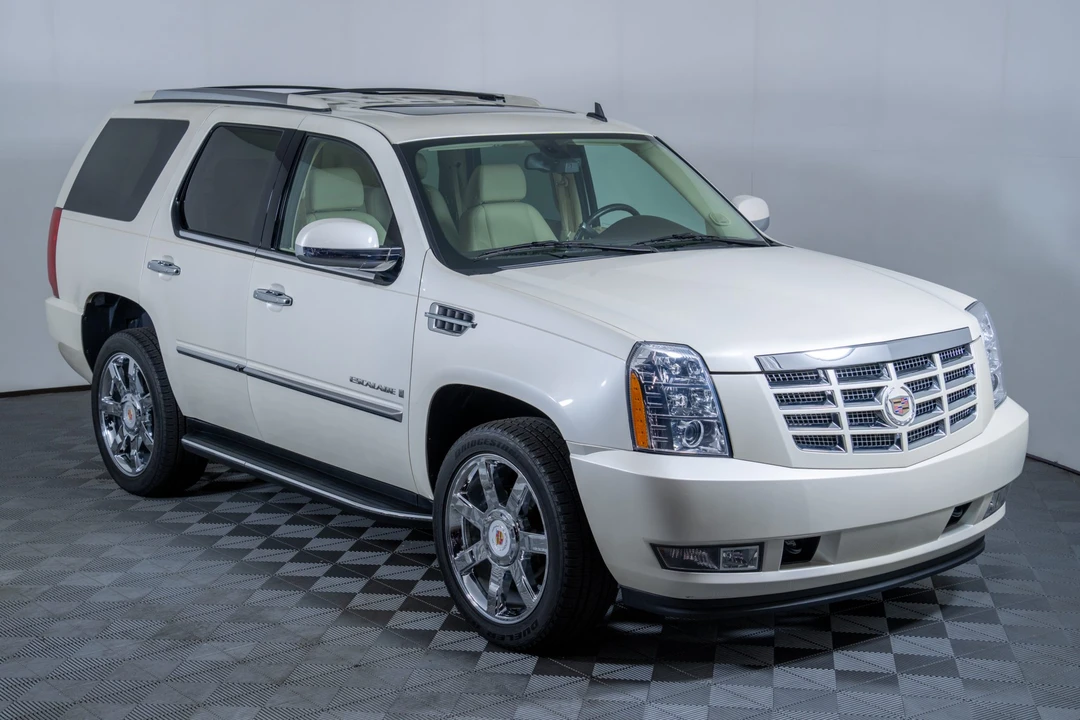 2008 Cadillac Escalade & EXT 3rd Gen - Image 24 of 31