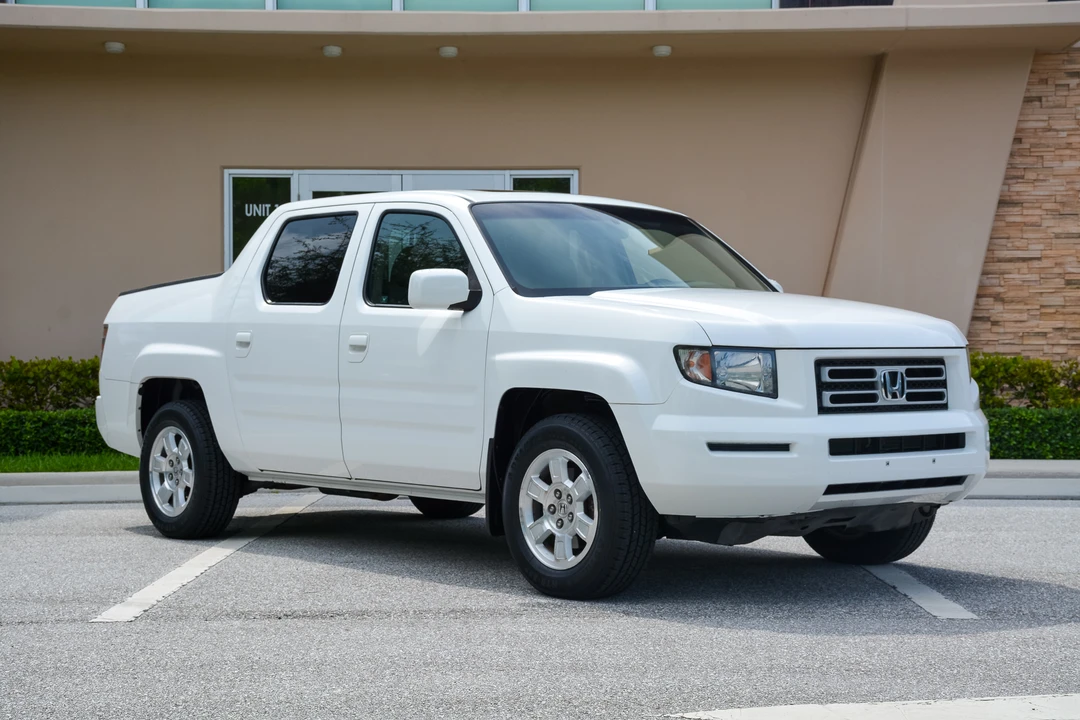 2008 Honda Ridgeline 1st Gen - Image 3 of 31