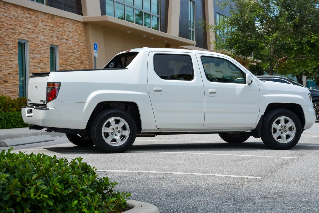 2008 Honda Ridgeline 1st Gen - Image 6 of 31