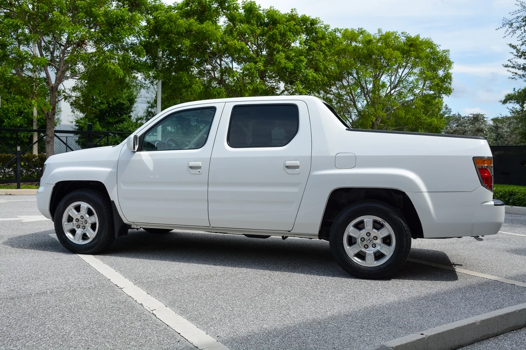 2008 Honda Ridgeline 1st Gen - Image 13 of 31