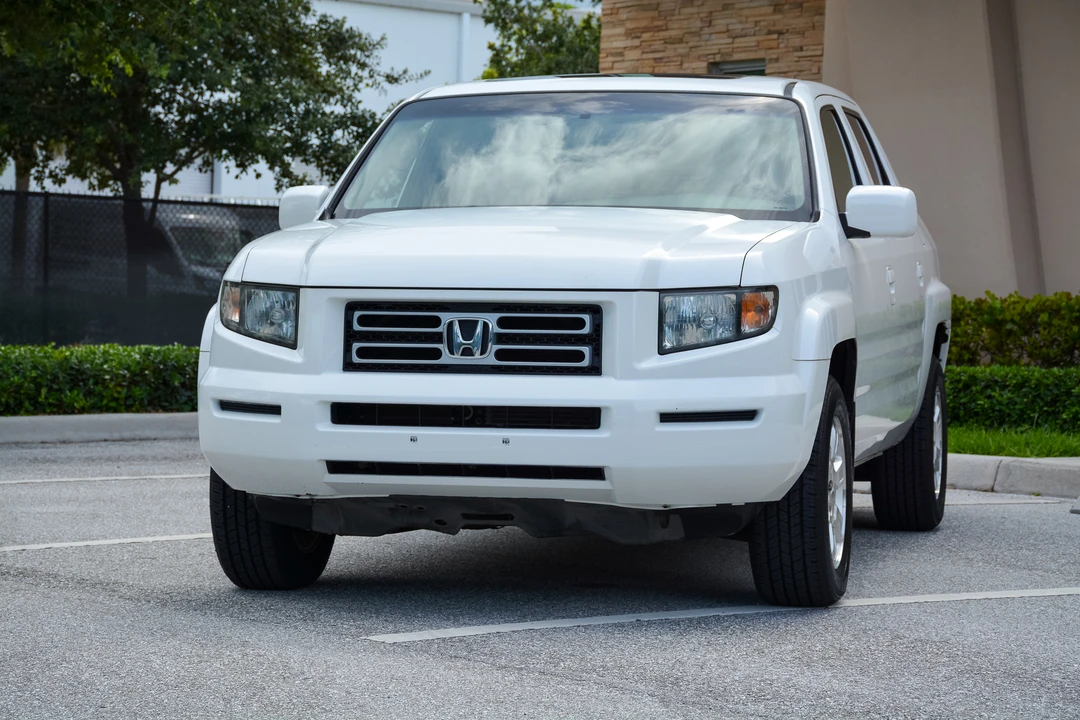 2008 Honda Ridgeline 1st Gen - Image 16 of 31