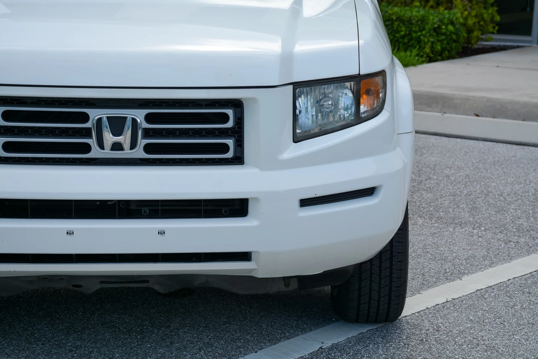 2008 Honda Ridgeline 1st Gen - Image 21 of 31