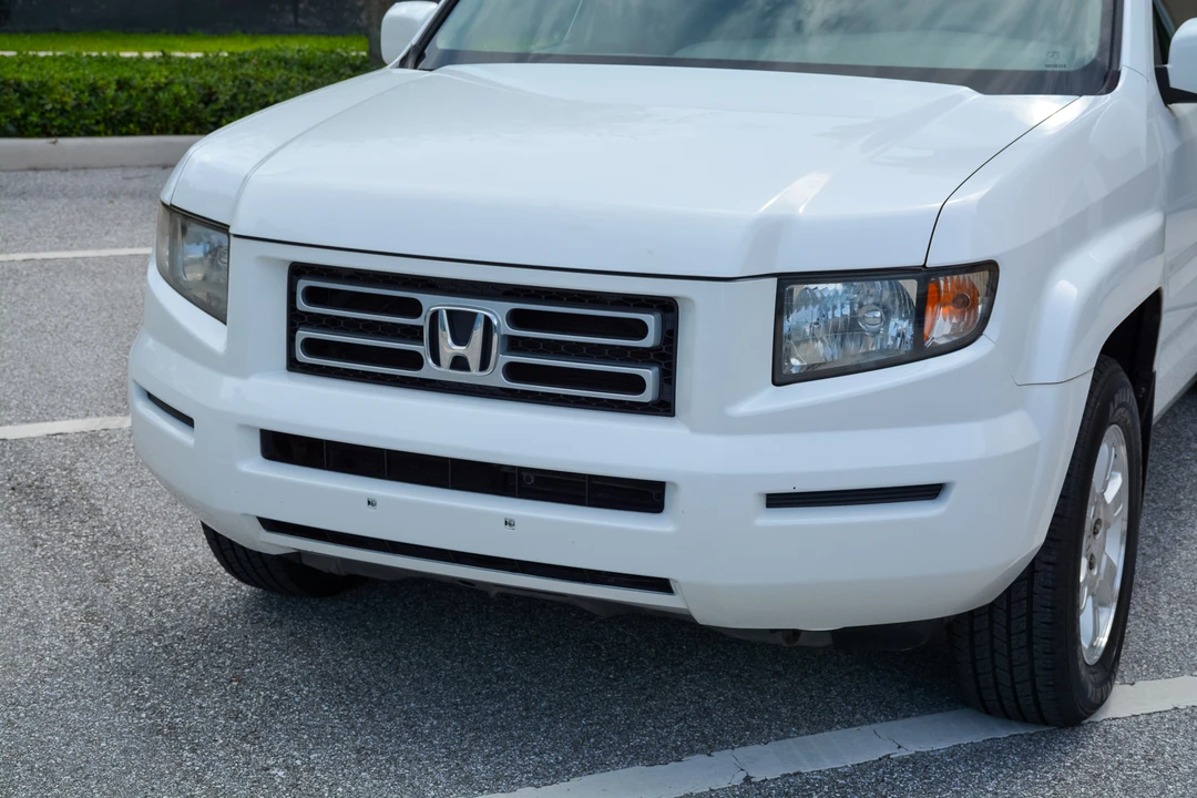 2008 Honda Ridgeline 1st Gen - Image 19 of 31