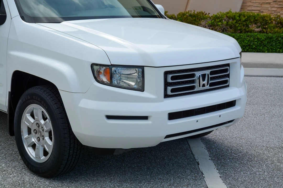 2008 Honda Ridgeline 1st Gen - Image 18 of 31