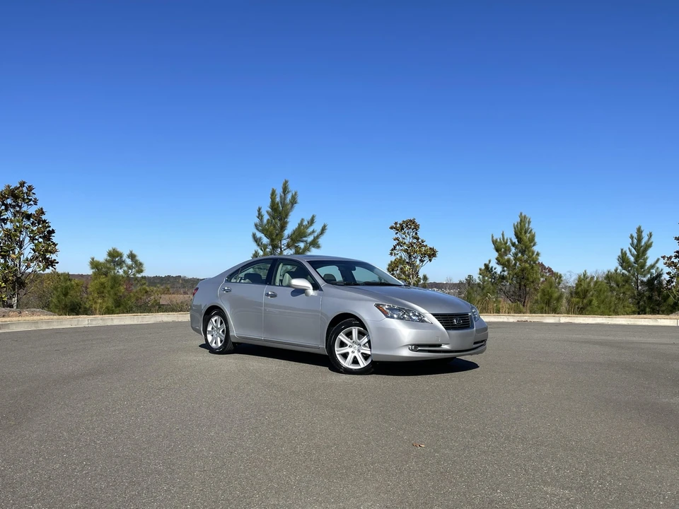 2008 Lexus ES 5th Gen - Image 24 of 31