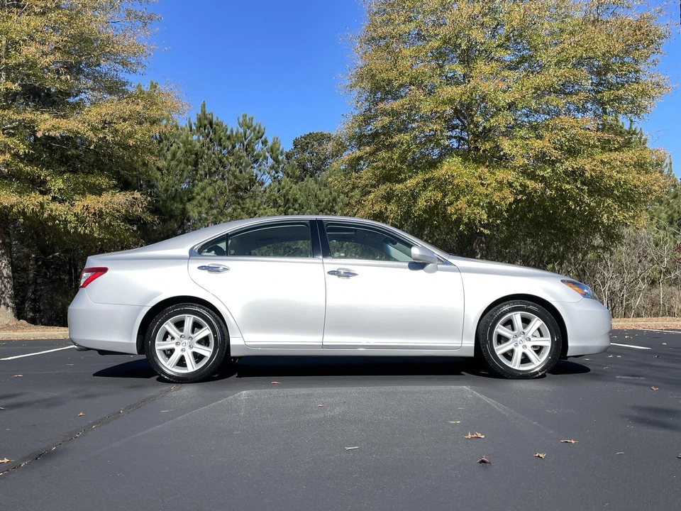 2008 Lexus ES 5th Gen - Image 20 of 31